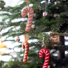 Lade das Bild in den Galerie-Viewer, Baumschmuck Zuckerstangen Zimt Fabelab
